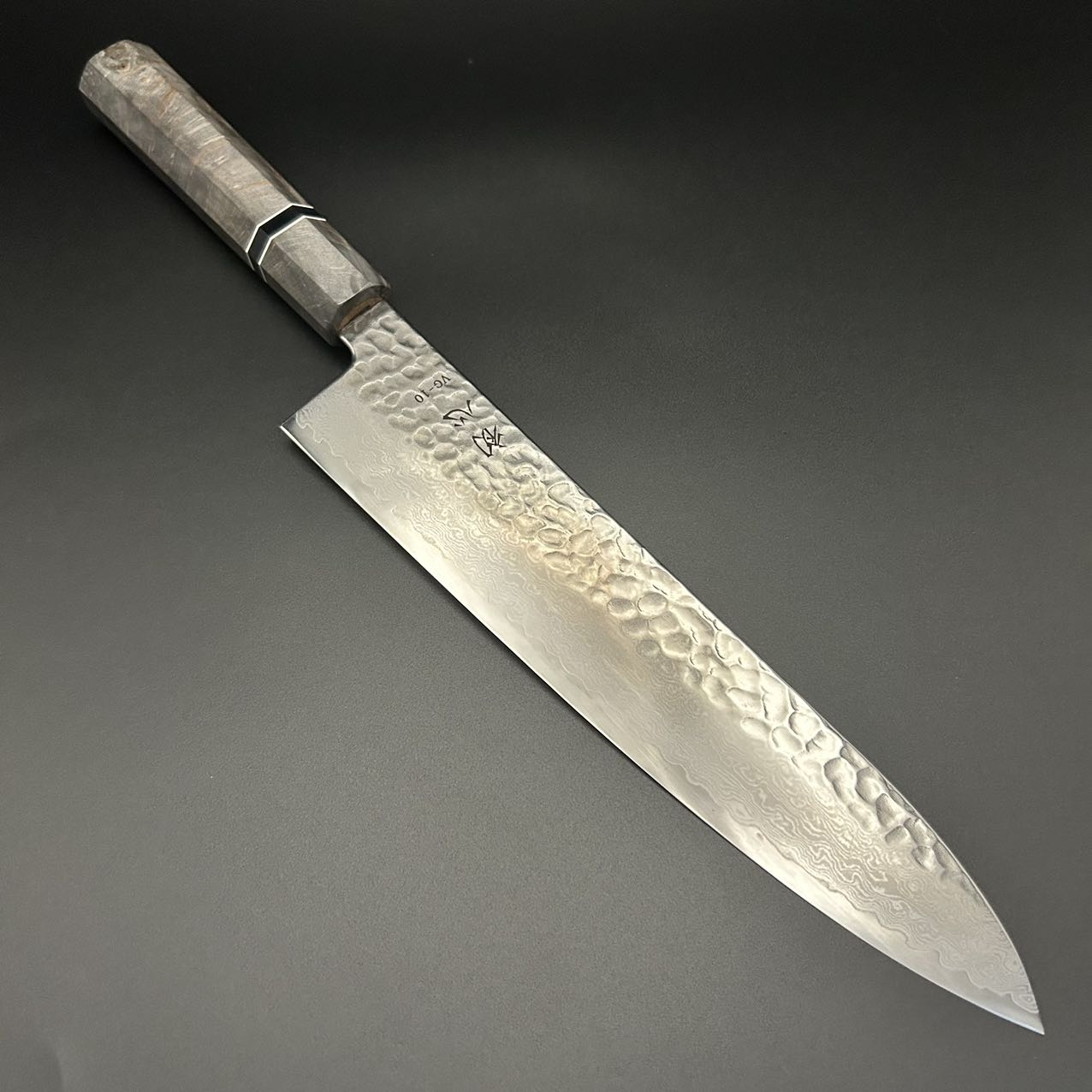 Gyuto VG10 Damascus Walnut-Resin 240mm