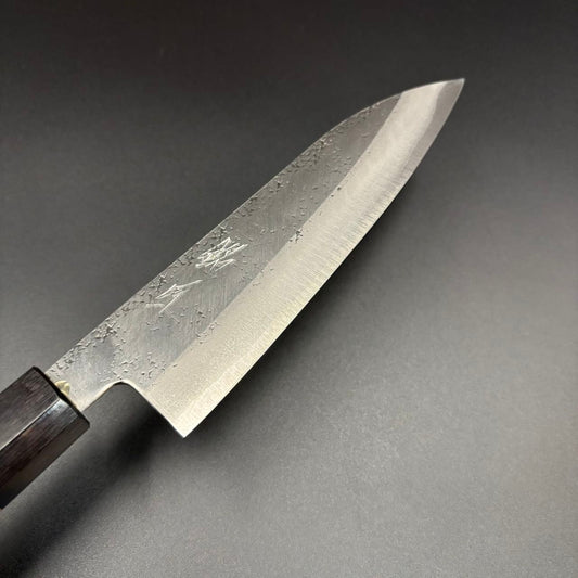 Santoku Super-Blue Tsuchime walnut 165mm