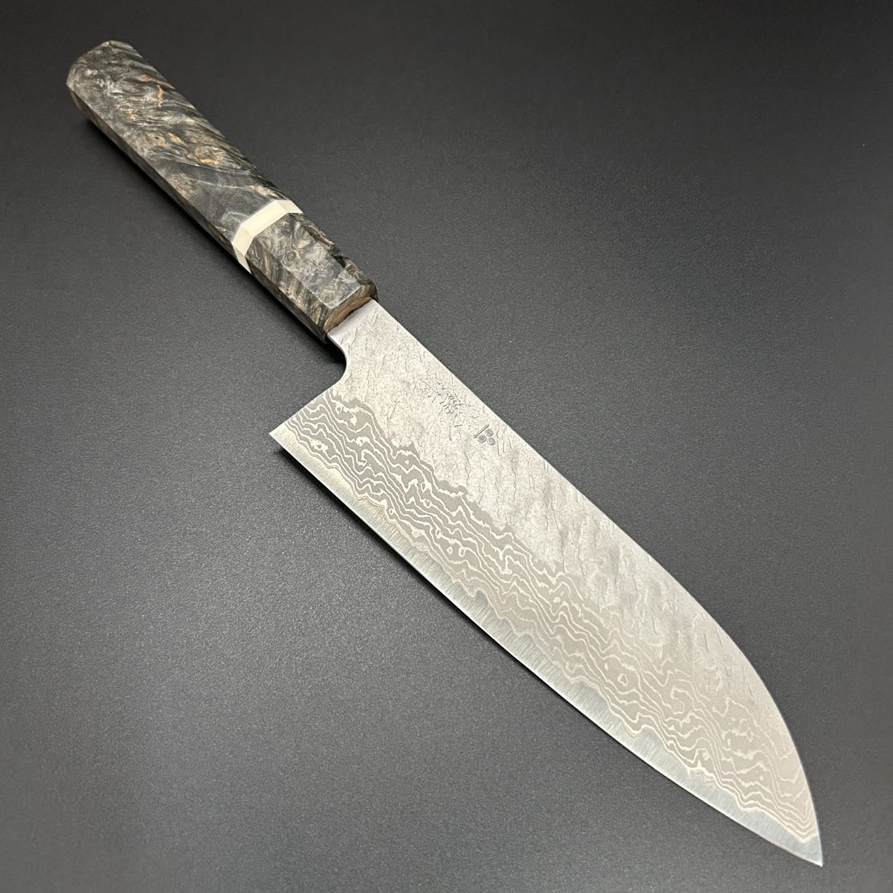 Santoku VG10 Damascus 17-layer Resin 180㎜