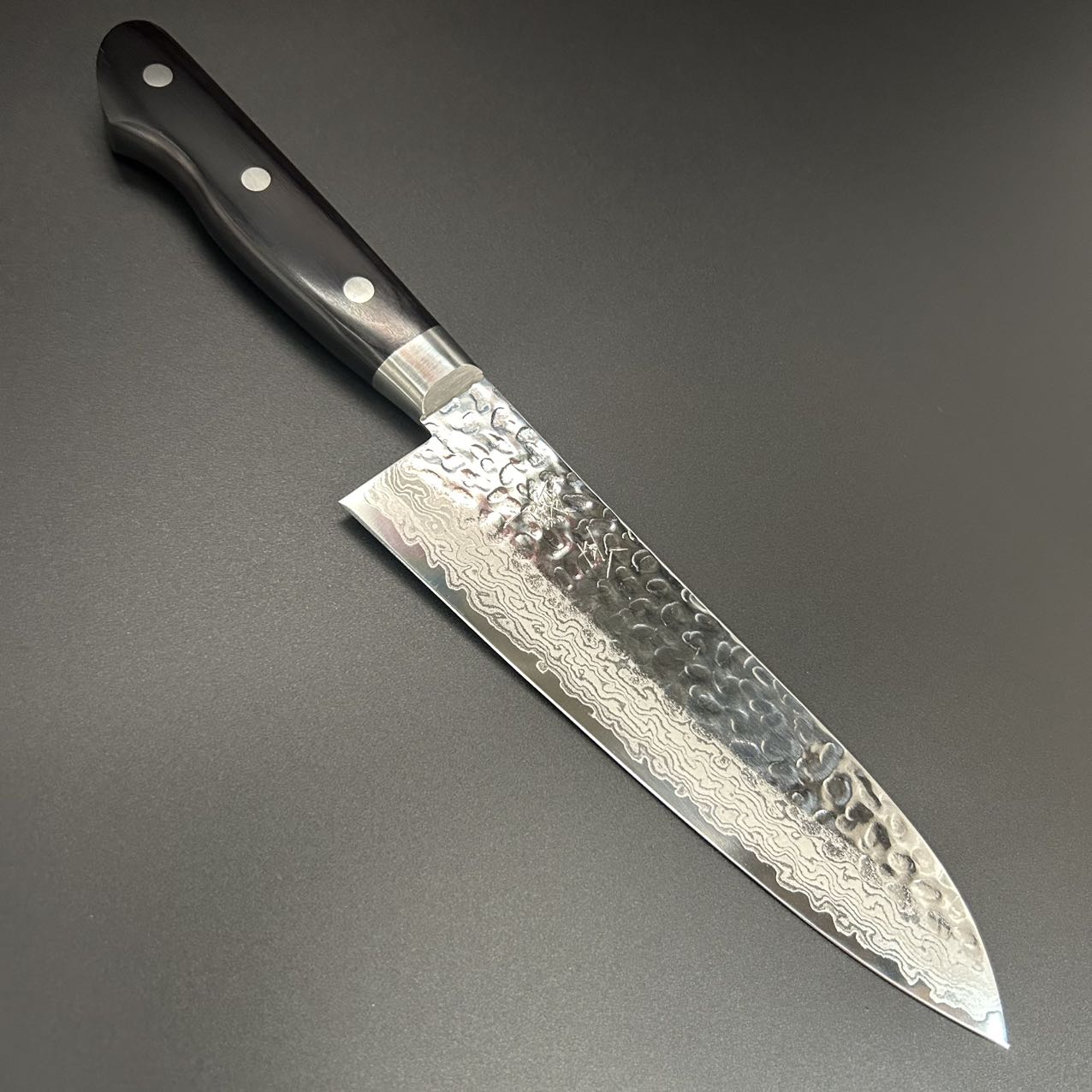 Santoku VG10 Tsuchime Damascus Western 180mm