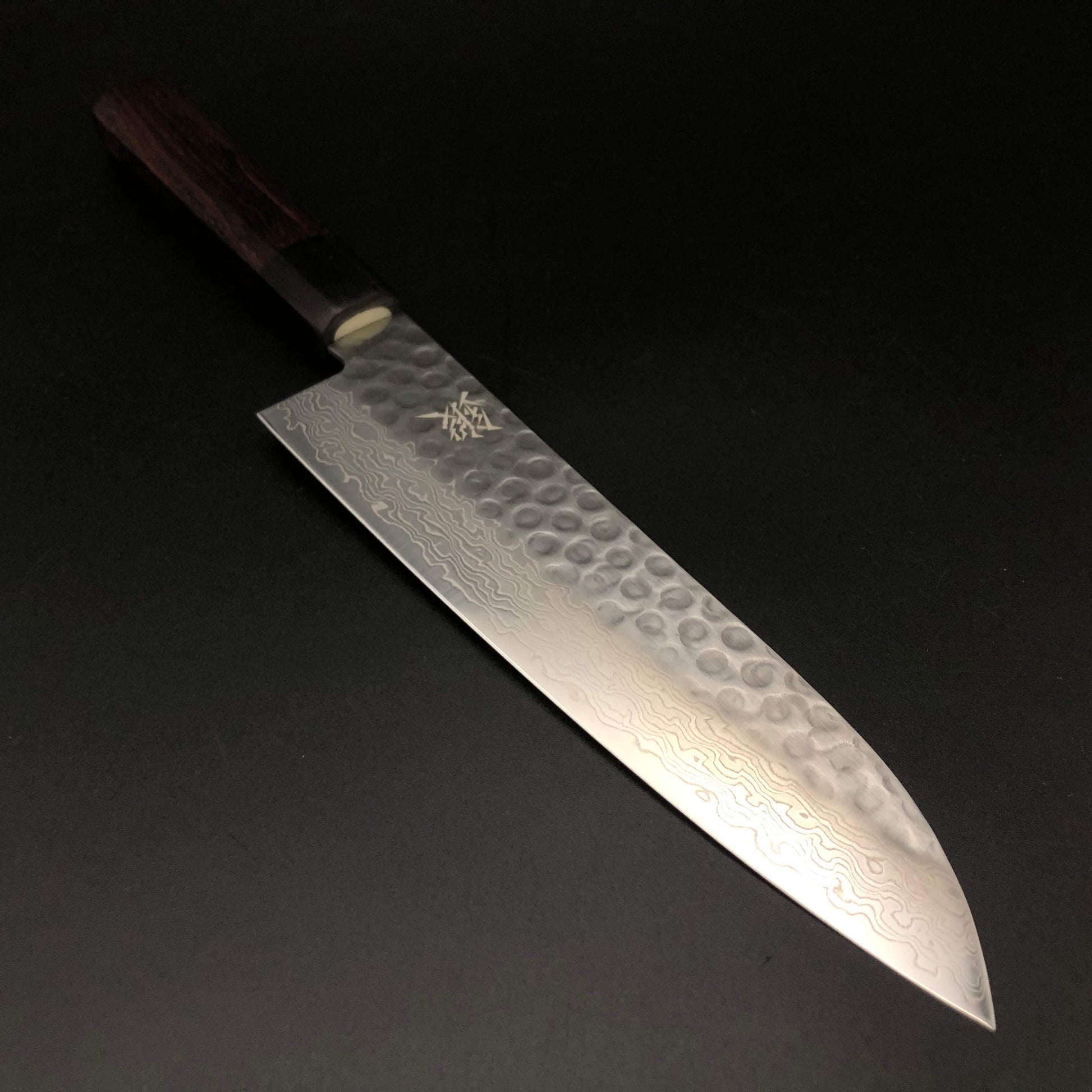 Stainless‐clad Santoku 180㎜ VG10 Steel Damascus 33 layer Rosewood Handle